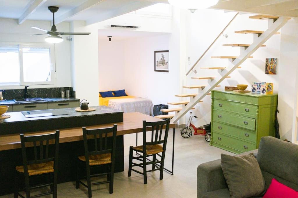 Biznaga House, Loft Privado E Independiente Appartement Málaga Buitenkant foto