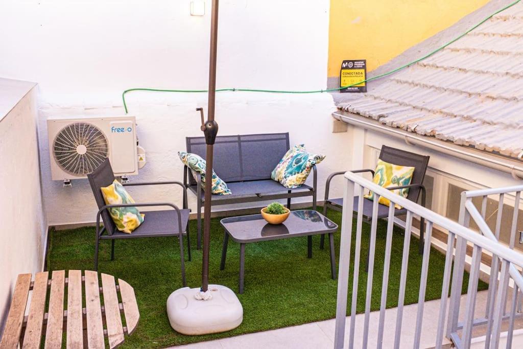 Biznaga House, Loft Privado E Independiente Appartement Málaga Buitenkant foto